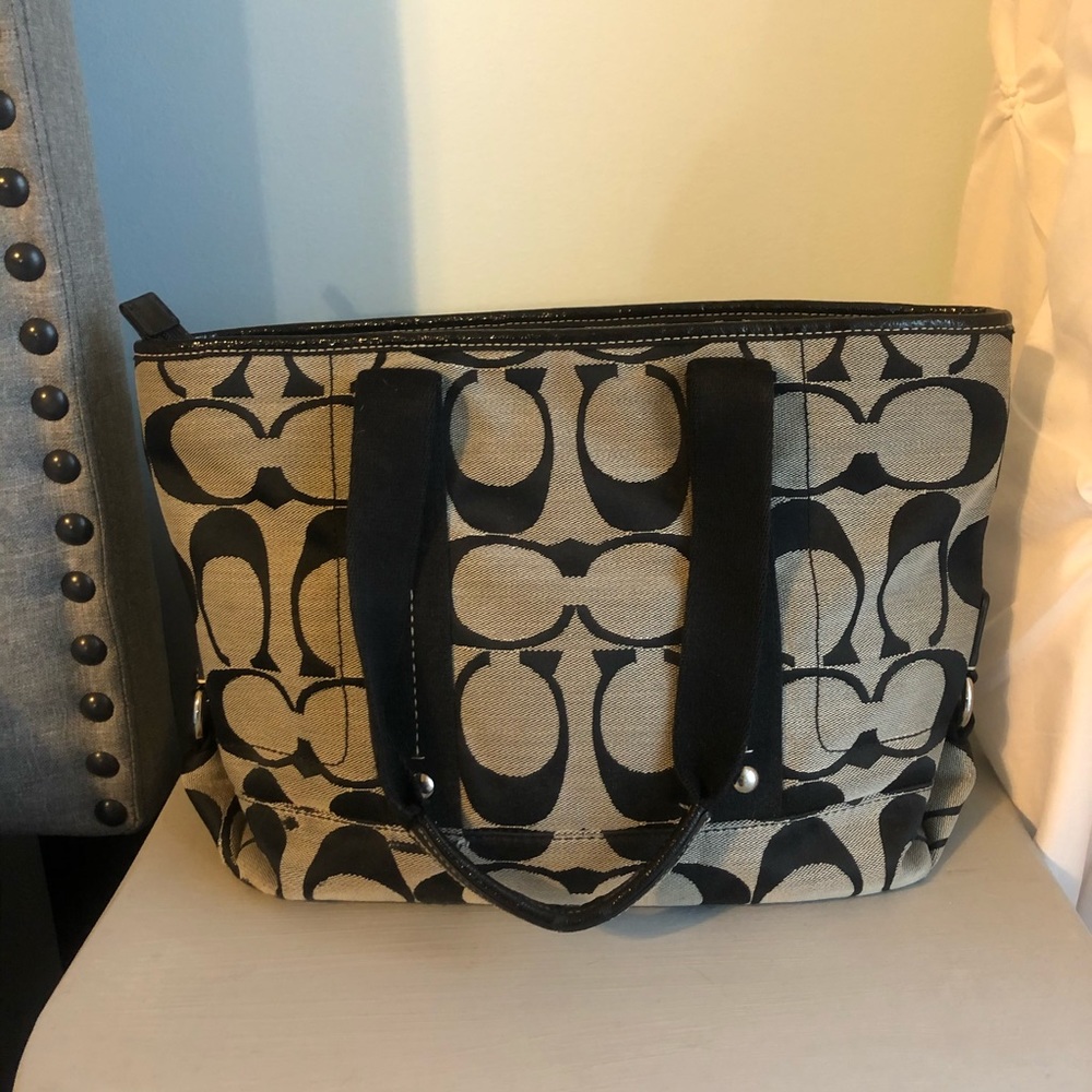 Coach Purse - Picture 2 of 8